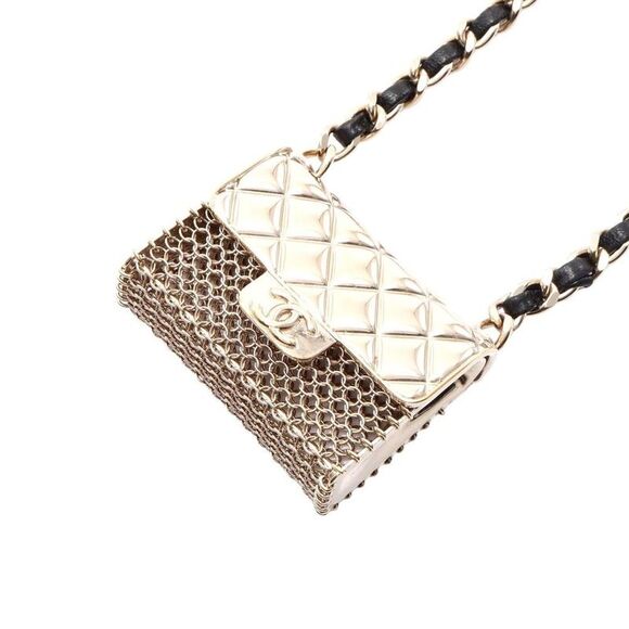 Pre Loved chanel Women metallic | gold Necklaces - Picture 1 of 7
